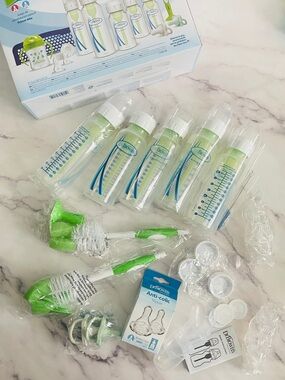 NEW Dr Browns Anti-Colic Baby Bottle Set - 8 oz bottles, paci, nipples, brushes